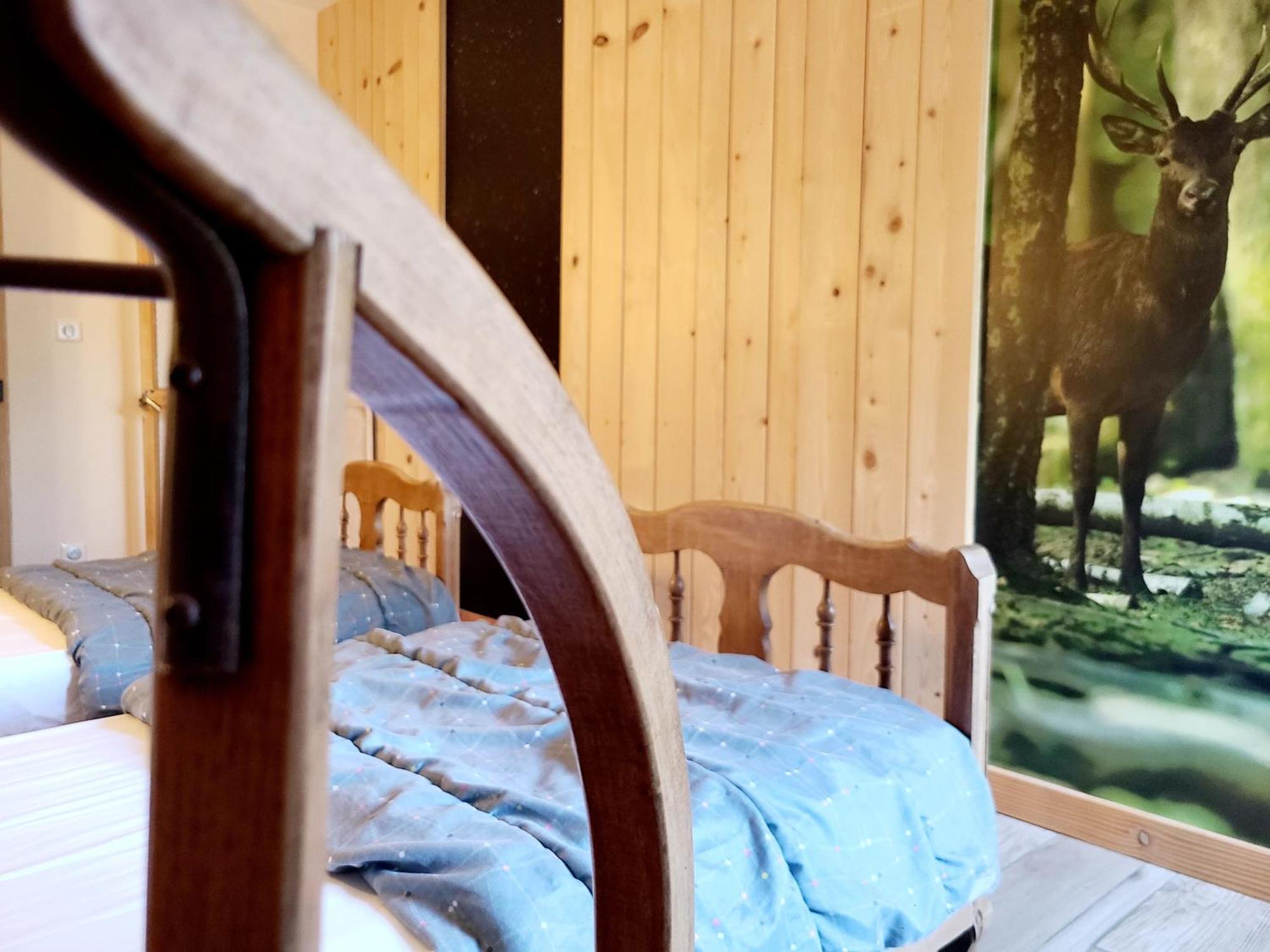 Gites La Boletiere Saint-Etienne-du-Valdonnez Bilik gambar